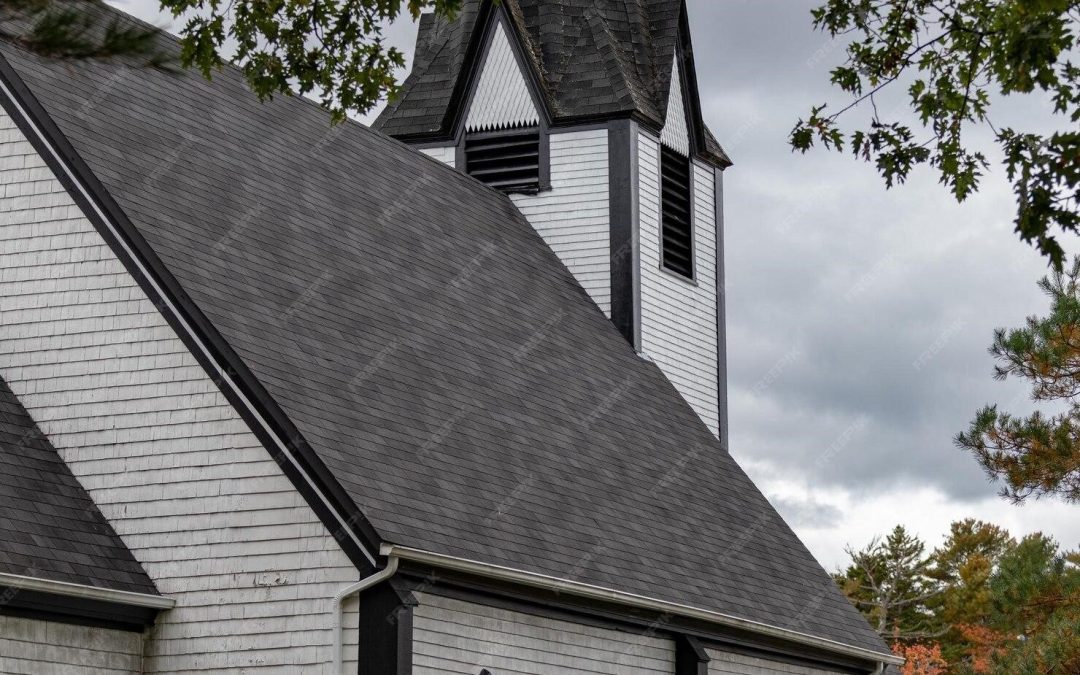 Asphalt Shingle Roofing: Why It’s Still the Best Choice for Indiana Homes