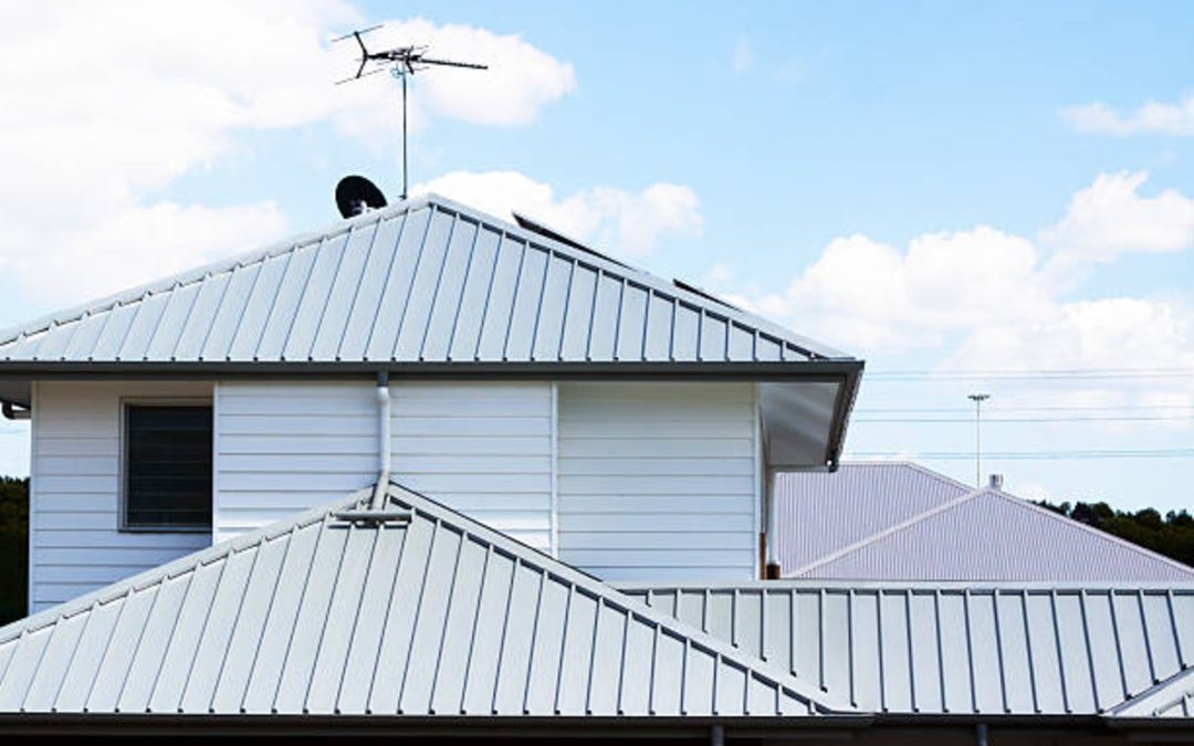 Understanding Metal Roof Installation: What to Know Before You Hire a Roofer